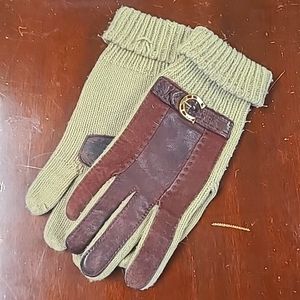 Vintage horseshoe gloves